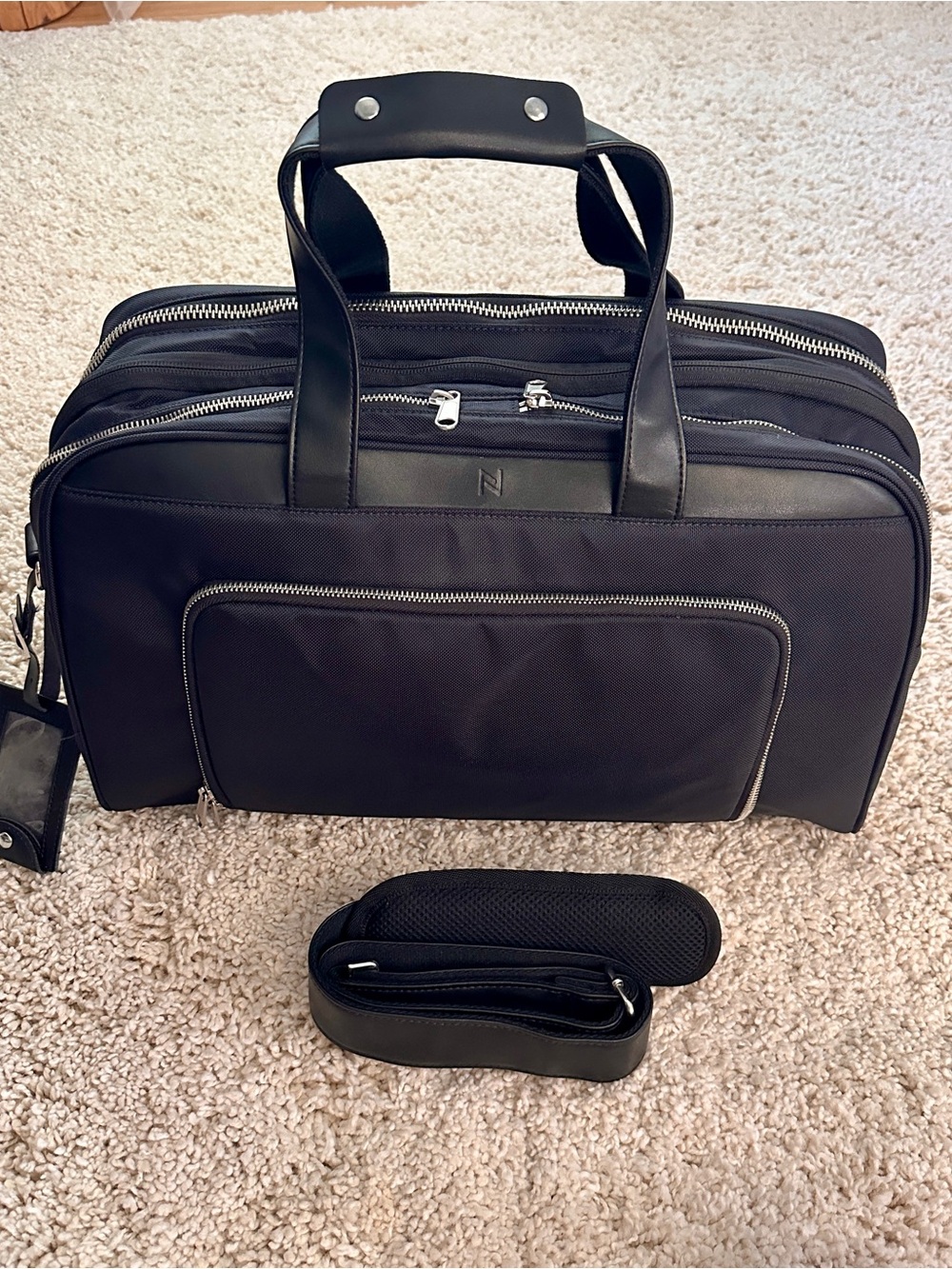 NOMAD LANE Bento Bag Classic Black Travel Duffel Bag with Detachable Strap